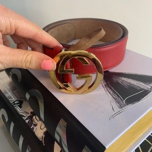 GUCCI belt